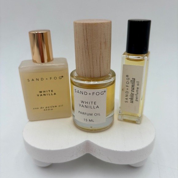 SAND+FOG White Vanilla Perfume Oil Rollerball Lot 0.5 fl oz & 15 ml Travel Sizes - Picture 1 of 1